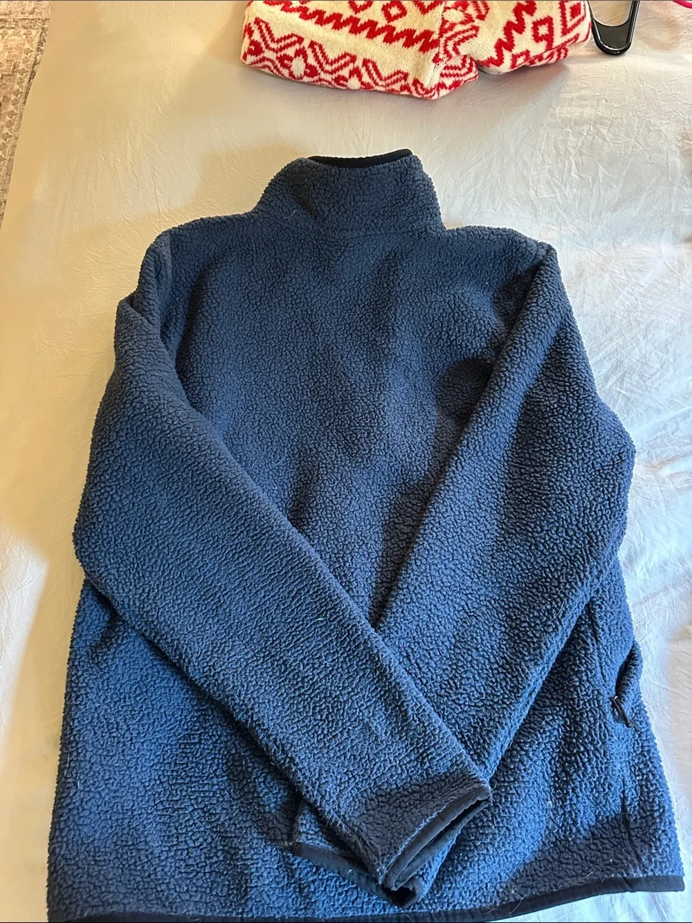 The North Face Men's Navy Sherpa Half-Zip Fleece Pullover